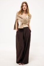 Women's Wide Leg Pants High Waist Pleated Black Trousers Loose Fit Casual Dress Pants Palazzo Trousers Wholesale Custom OEM - Image 5