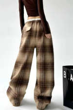ODM/OEM Custom-Designed Women's Plaid Wide-Leg Trousers – Loose-Fit Pants with Stretchy Drawstring Waist - Image 5
